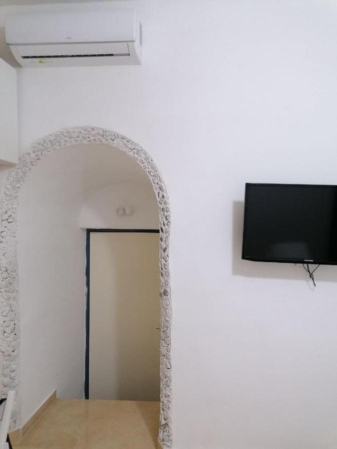 Ciervo'S Home -Appartamento Smart Nel Cuore Di Napoli Exterior foto